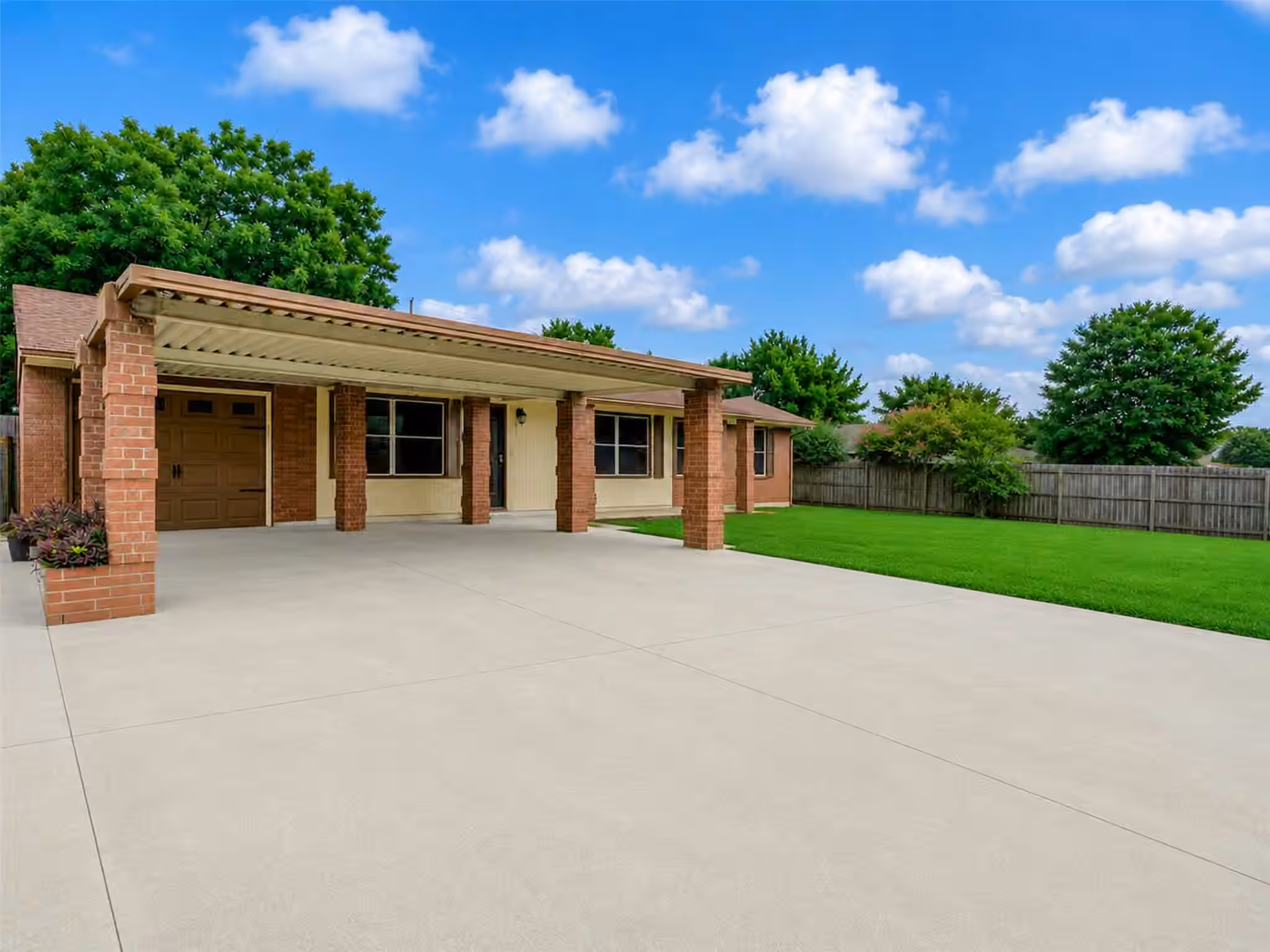 Photo of 4123 Friar Point Road, Houston, TX