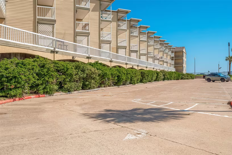 Photo 5 of 6300 Seawall Boulevard 9322, Galveston, TX
