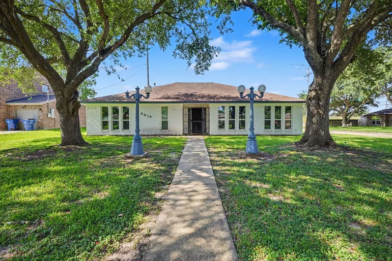 Photo 2 of 8319 Crestwood Drive, Texas City, TX