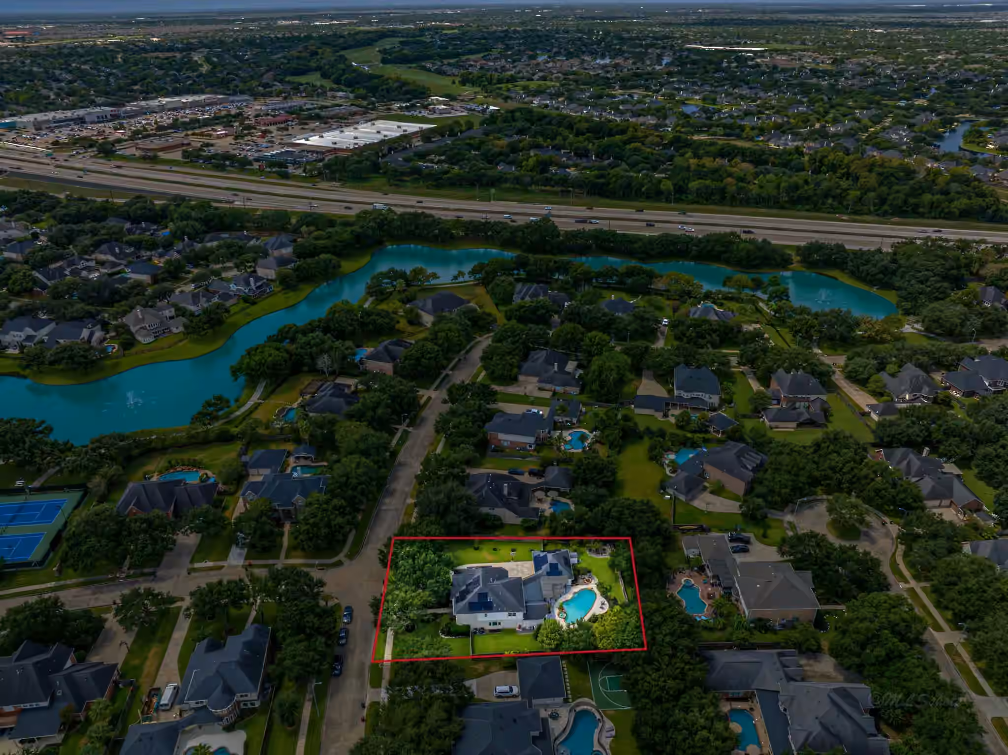 Photo 4 of 22510 Country Cove Lane, Katy, TX