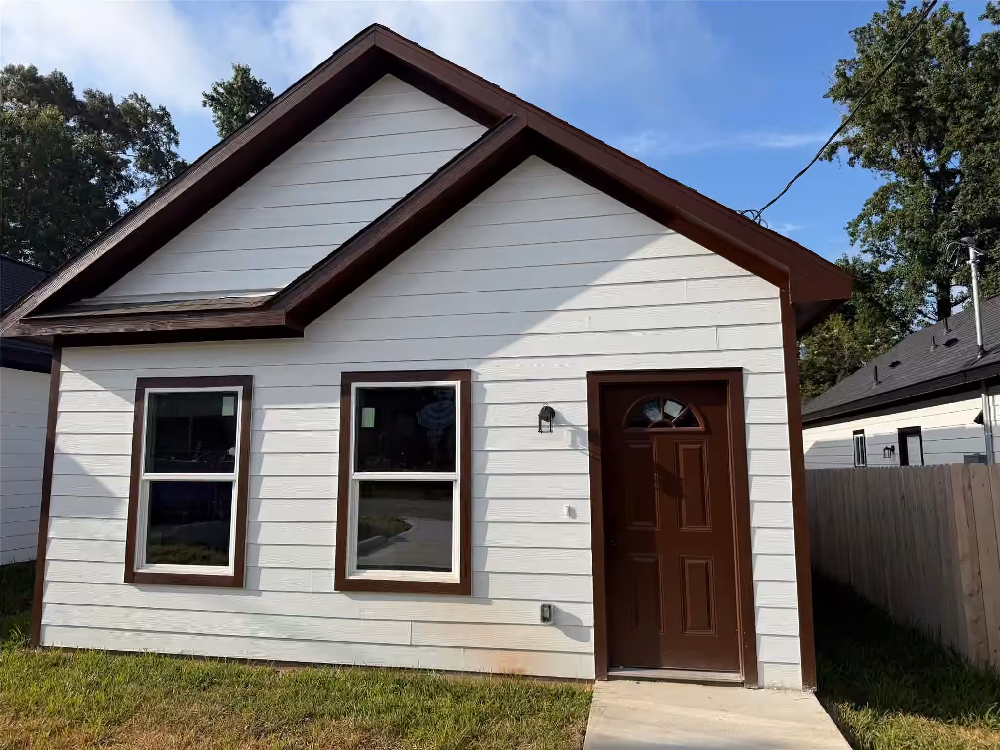 Photo of 16737 E Hammon Street, Montgomery, TX