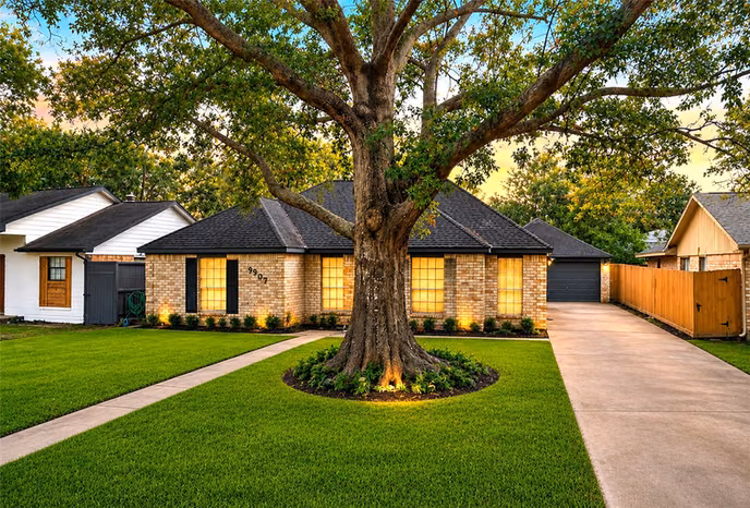 Photo of 9907 Greencreek Drive, Houston, TX 77070