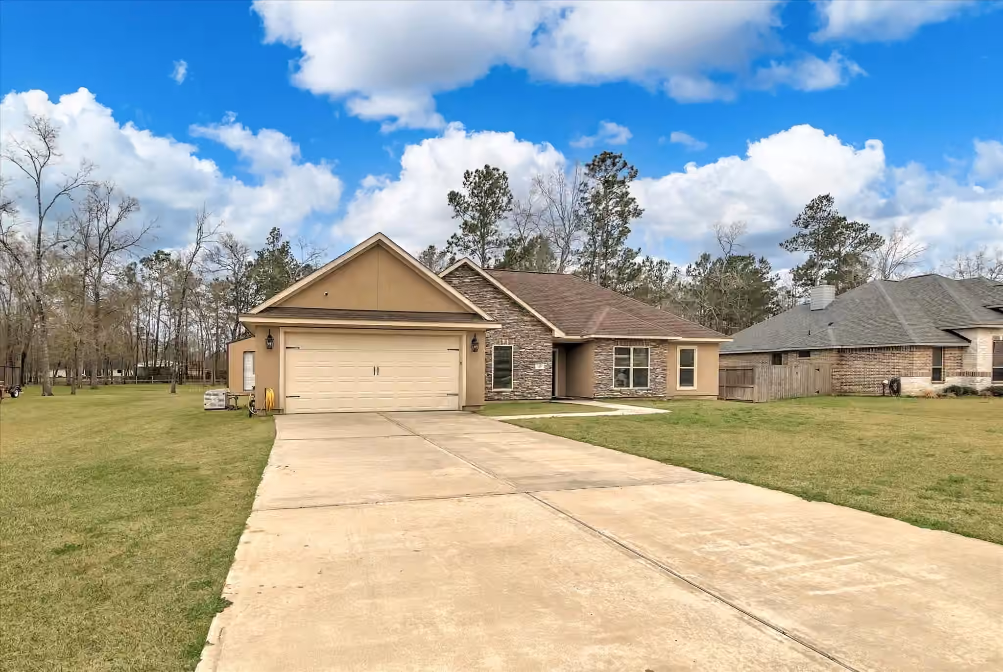 Photo of 210 Road 662, Dayton, TX