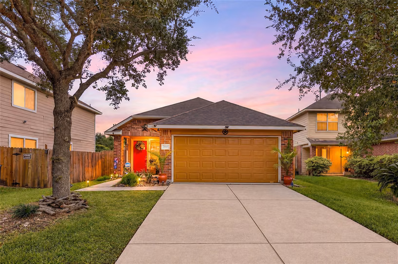 Photo of 12607 Querida Court, Houston, TX 77045