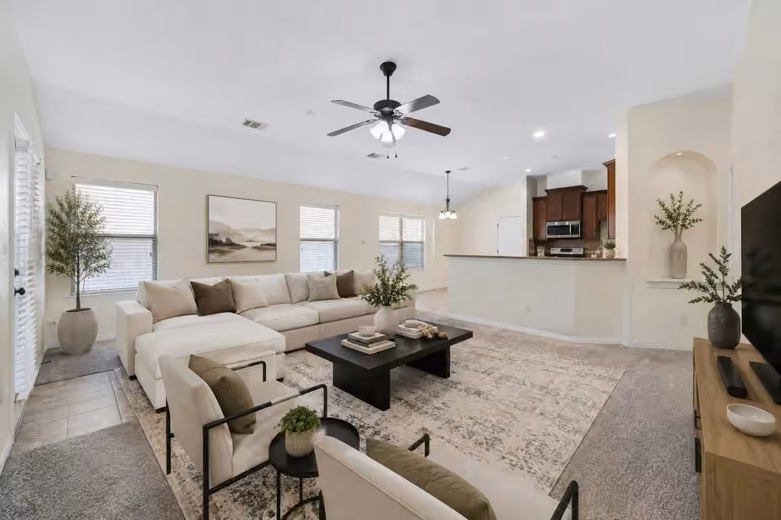 Photo 4 of 17831 Bella Ava Drive, Tomball, TX