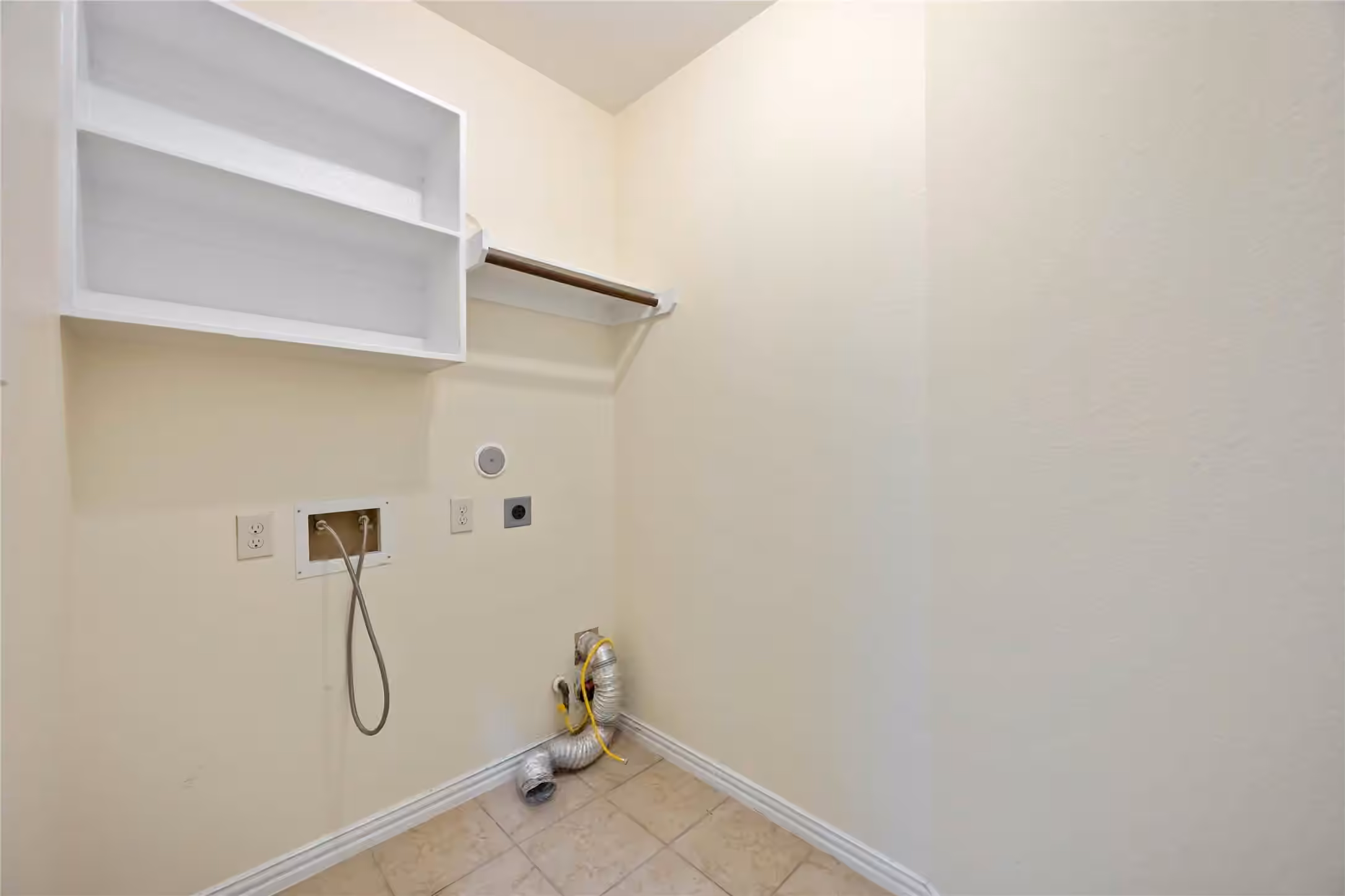 Photo 7 of 17831 Bella Ava Drive, Tomball, TX