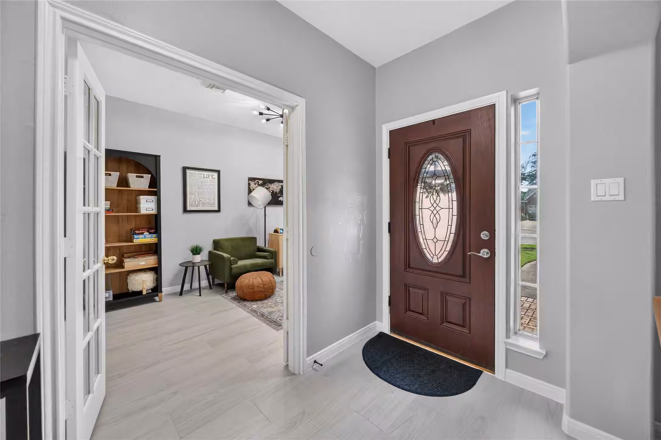 Photo 3 of 5504 Park Thicket Lane, Rosharon, TX