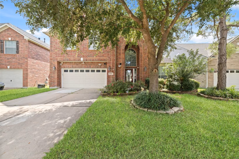 Photo 2 of 9722 Eagle Peak Court, Katy, TX
