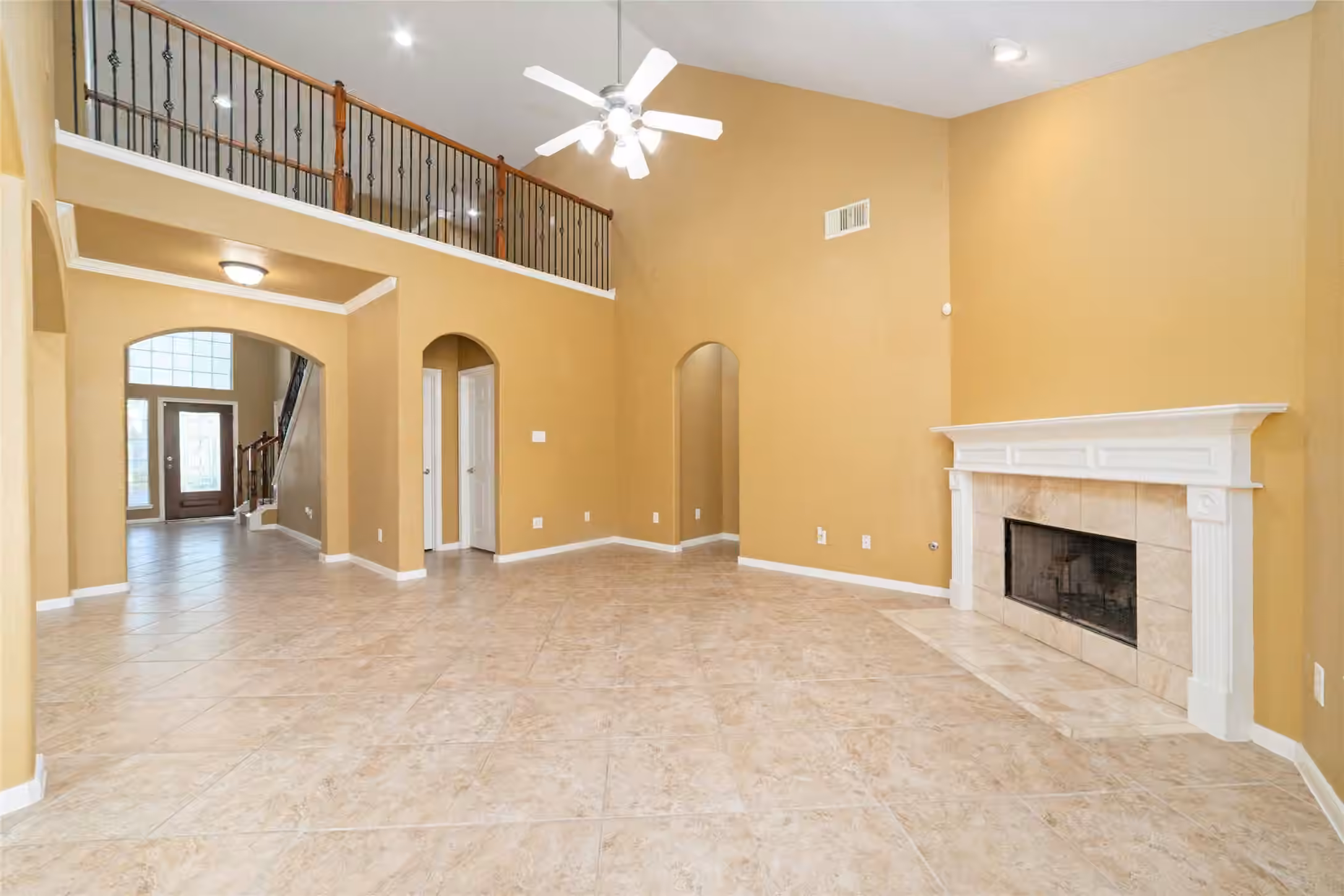 Photo 6 of 9722 Eagle Peak Court, Katy, TX