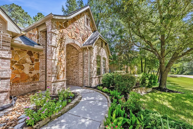 Photo 4 of 13120 Autumn Ash Drive, Conroe, TX