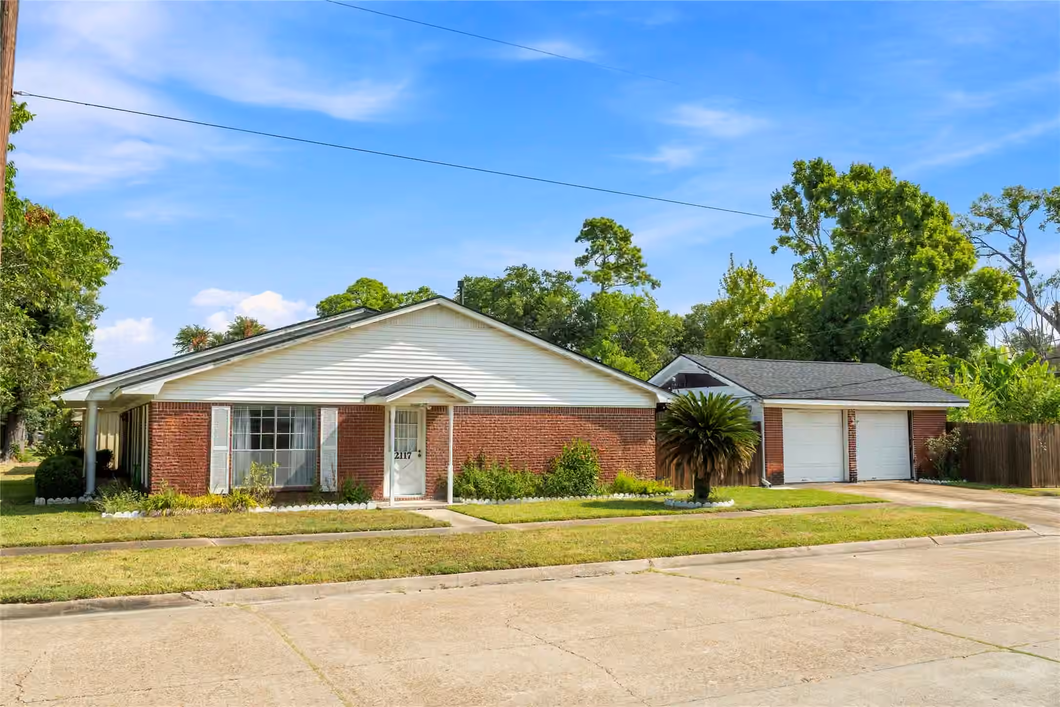 Photo 2 of 2117 S Houston Road, Pasadena, TX