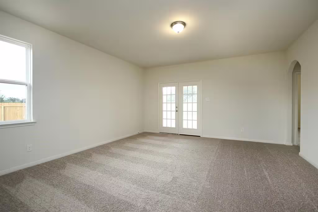 Photo 5 of 928 Lake View Circle W, Brookshire, TX