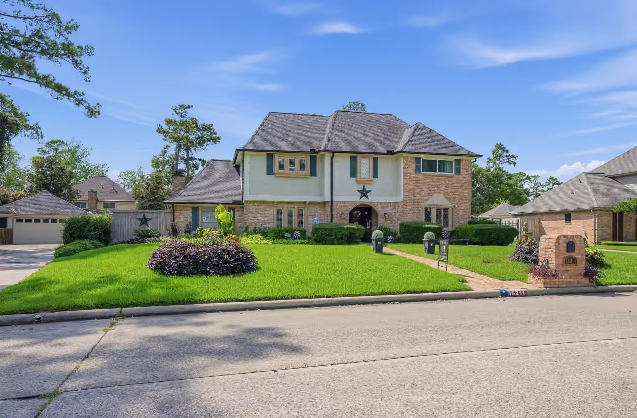 Photo of 16211 N Greenfield Drive, Spring, TX