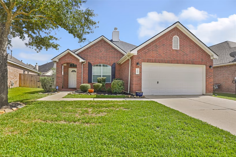 Photo of 10007 Arcadian Springs Lane, Tomball, TX 77375