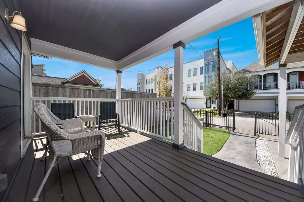 Photo 4 of 1810 Johnson Street, Houston, TX