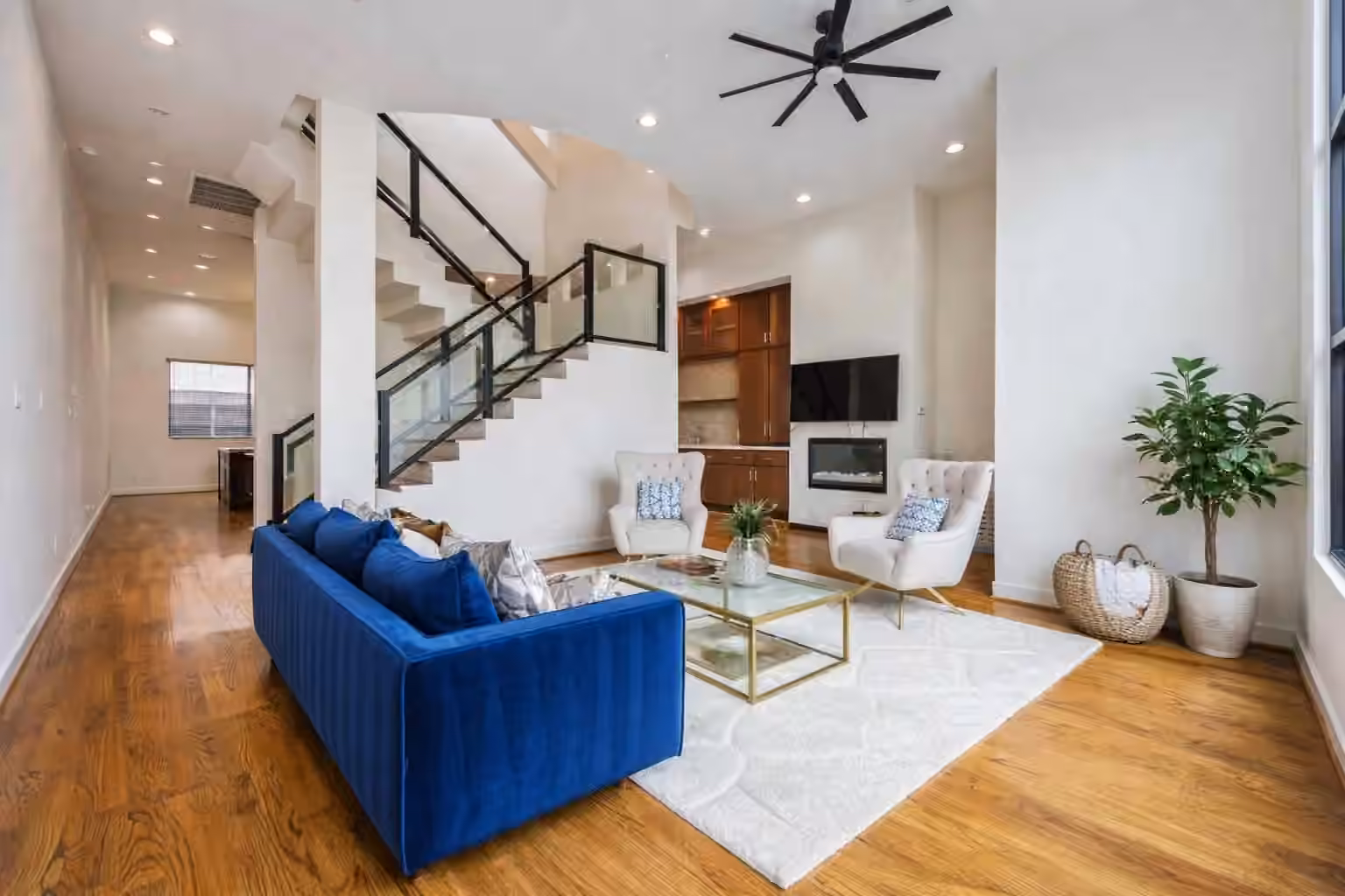 Photo 5 of 1730 Wentworth Street, Houston, TX
