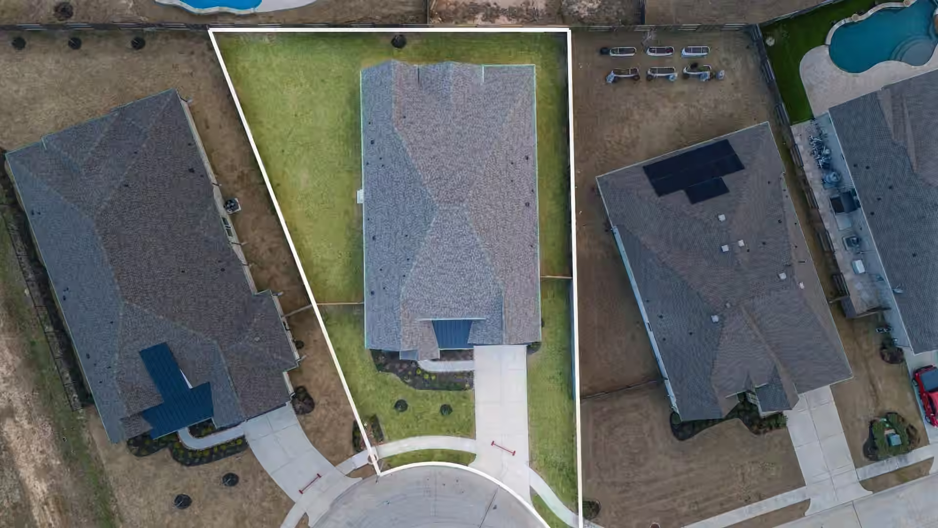 Photo 2 of 17016 Sweet Iris Court, Conroe, TX
