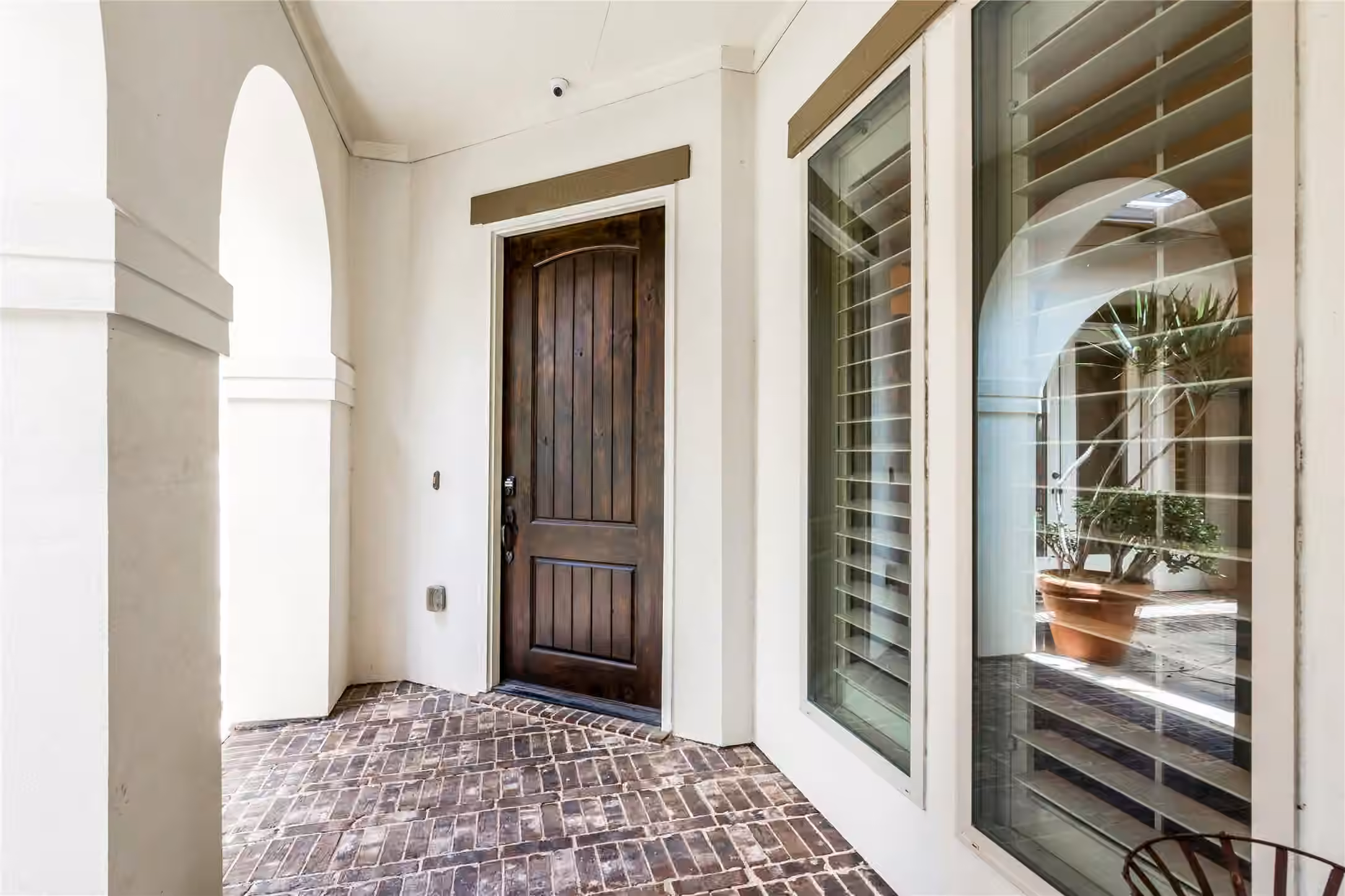 Photo 7 of 3850 Sundance Hill Lane, Sugar Land, TX