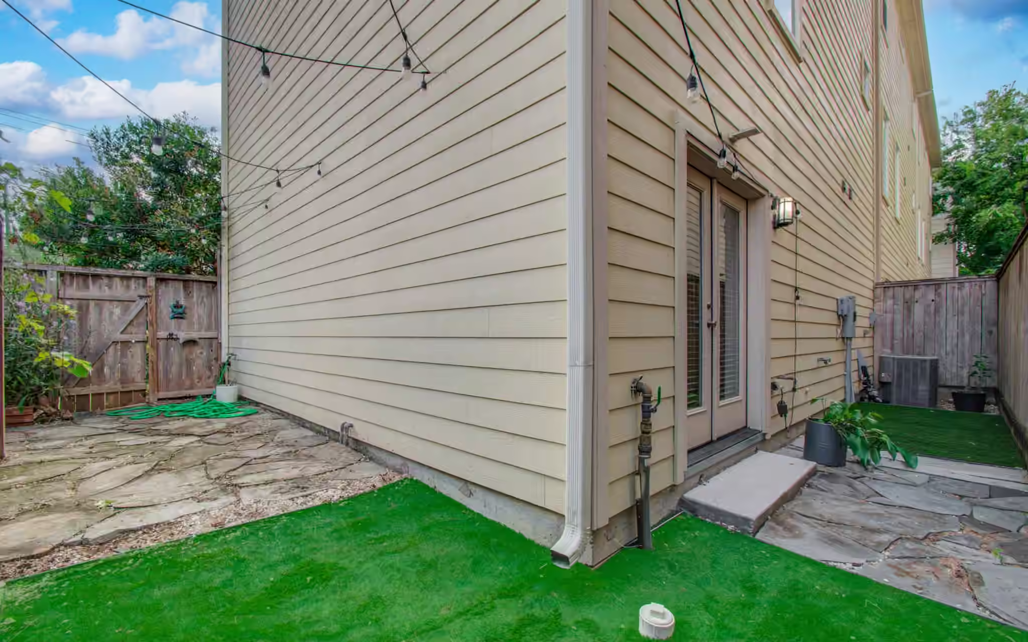 Photo 6 of 2609 Detering Street, Houston, TX