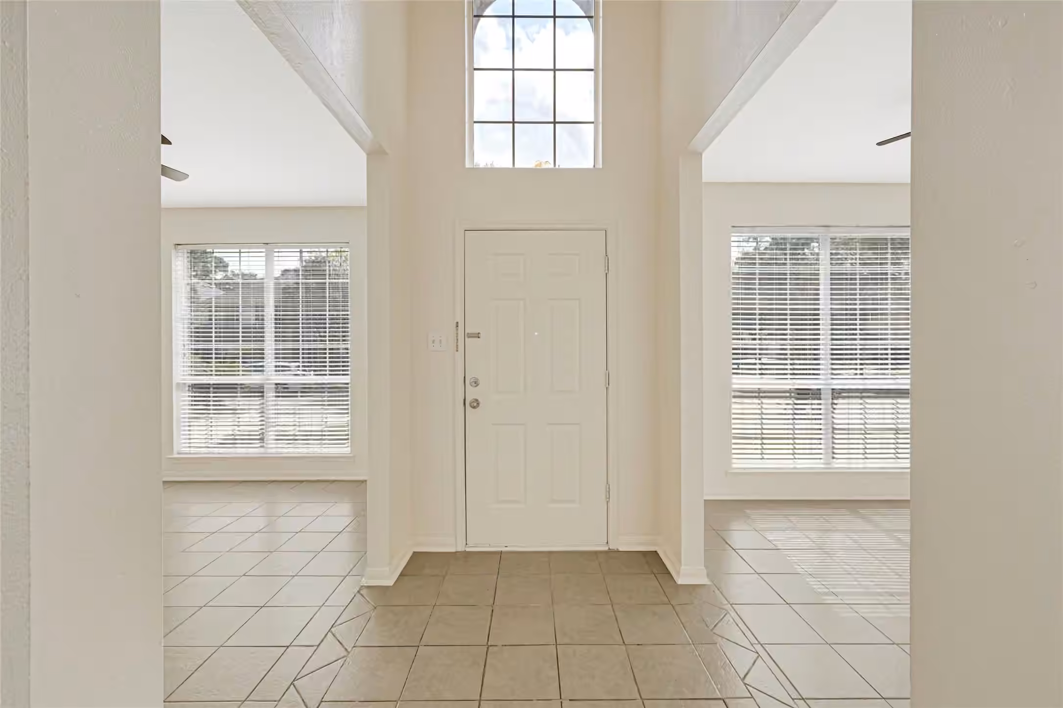 Photo 3 of 13803 Vickston Lane, Houston, TX
