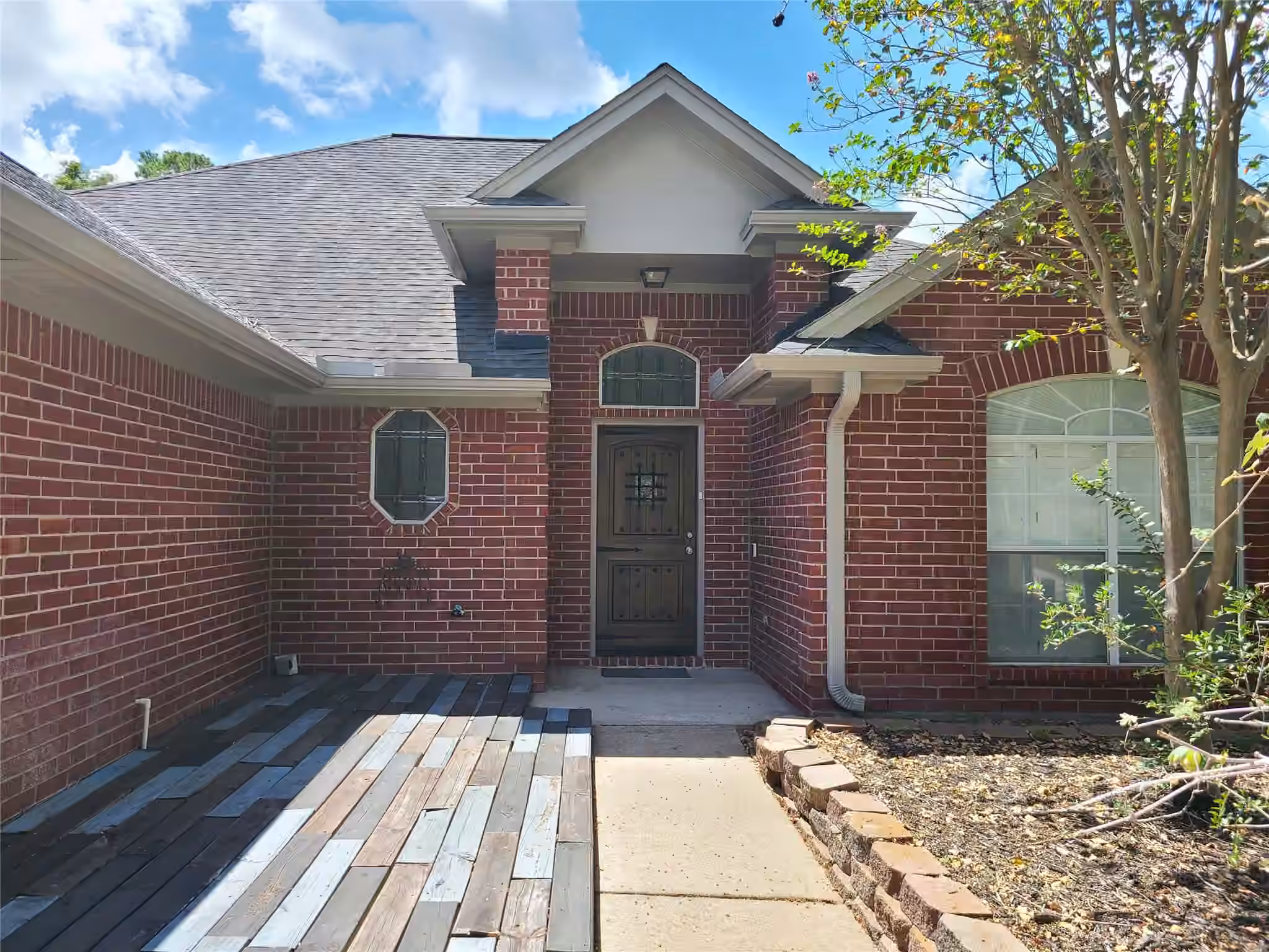 Photo of 12311 Browning Drive, Montgomery, TX 77356