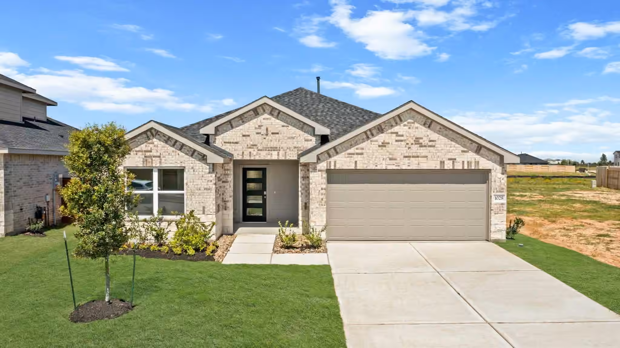 Photo of 1028 Selene Sky Drive, Brookshire, TX 77423