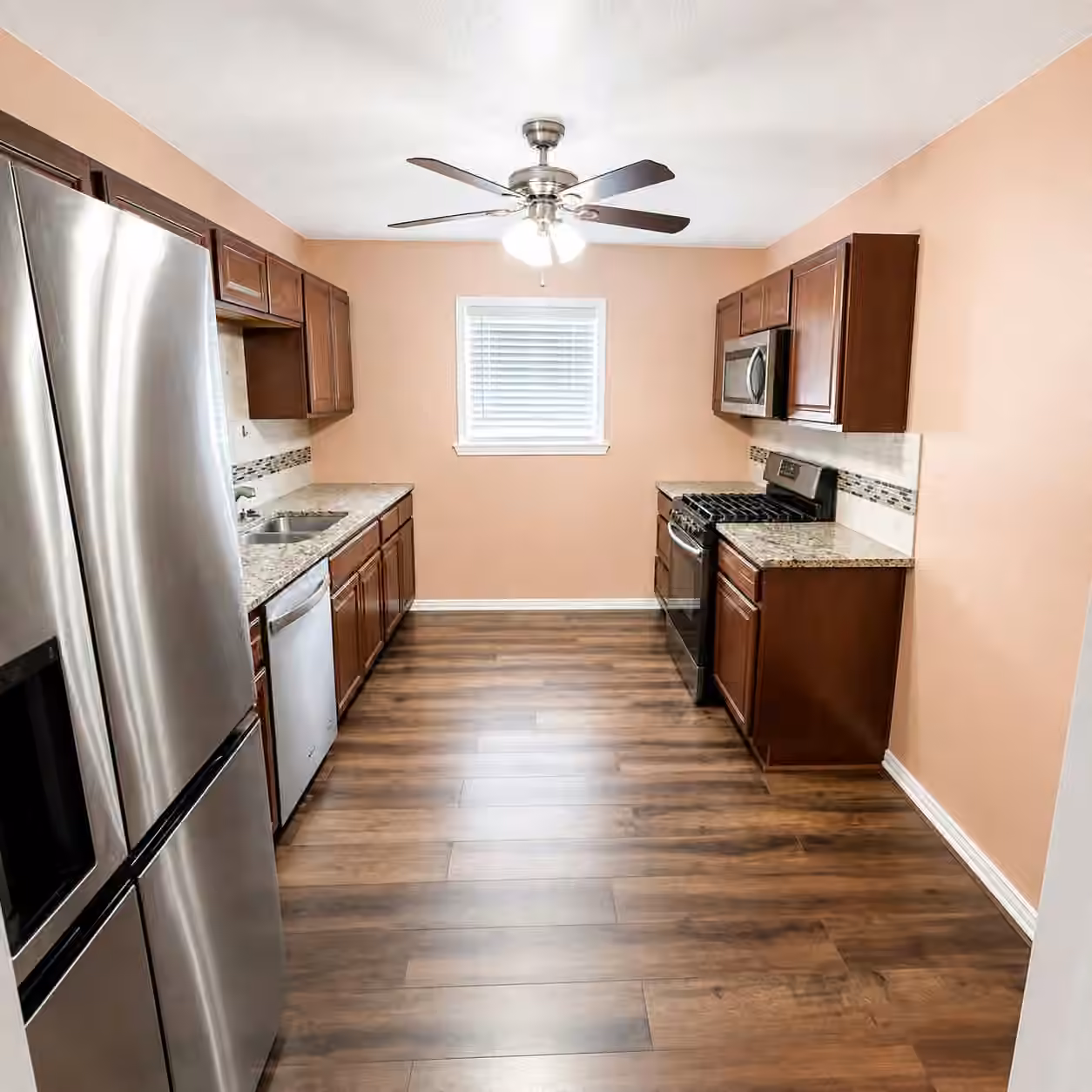 Photo 7 of 1307 11th Street, Galena Park, TX