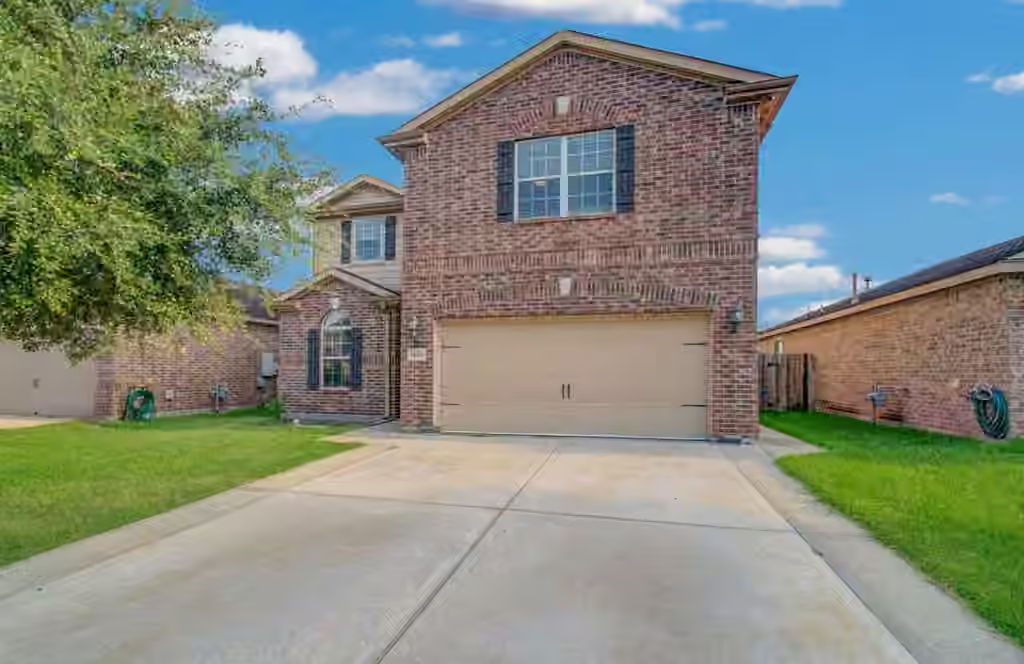 Photo 4 of 1835 Garnet Breeze Drive, Rosharon, TX