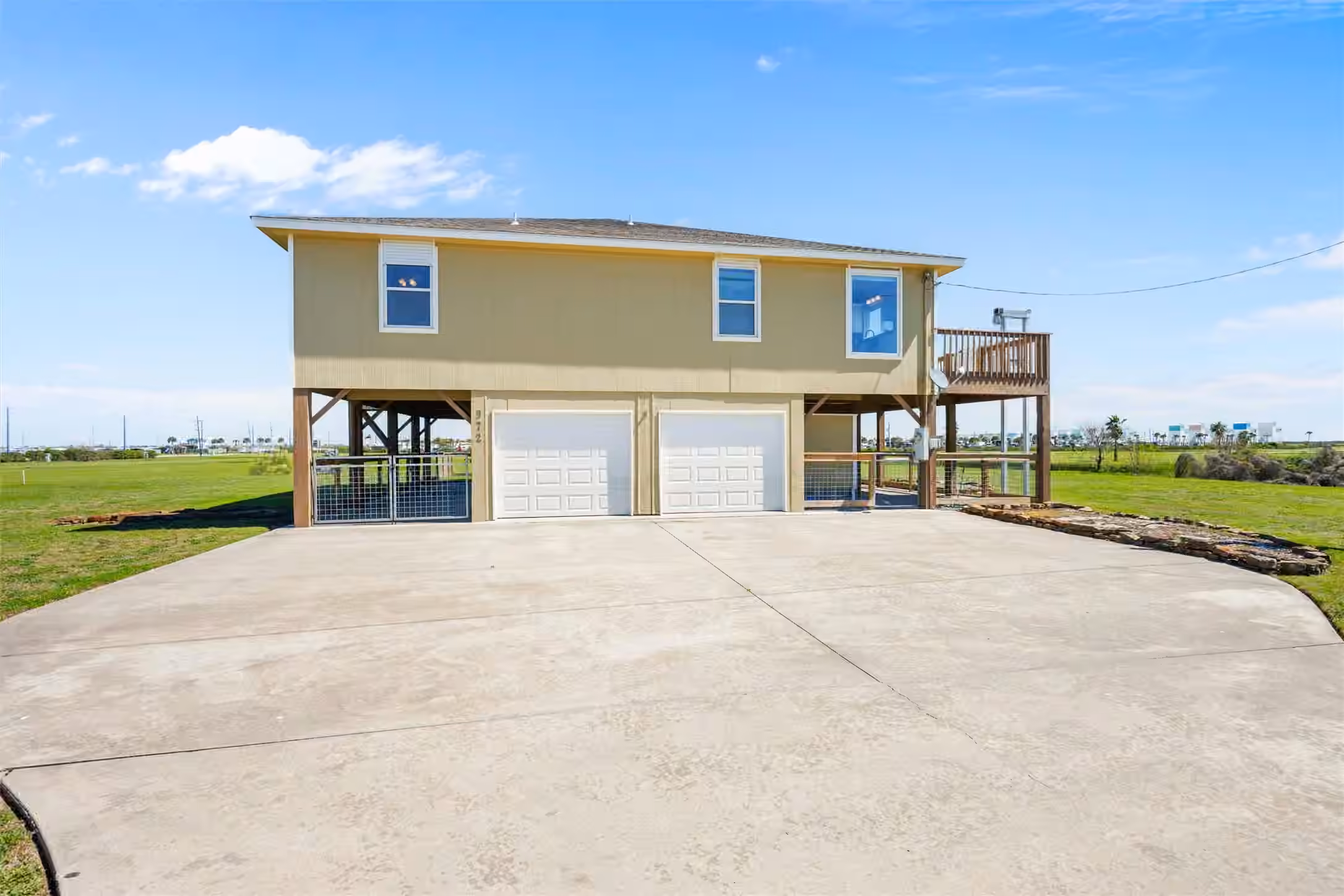 Photo 2 of 972 Rancho Carribe, Port Bolivar, TX