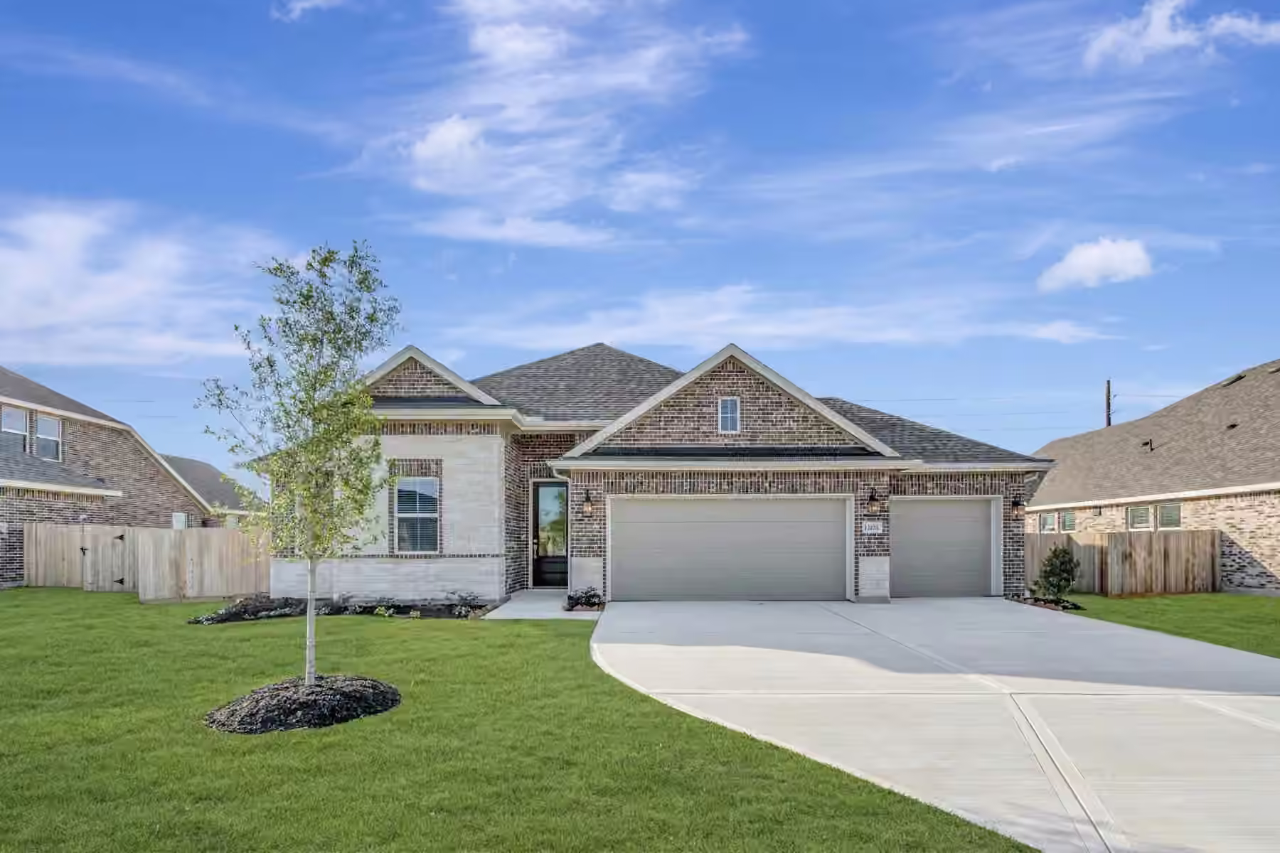 Photo of 12106 Upper Meadows Avenue, Mont Belvieu, TX 77535