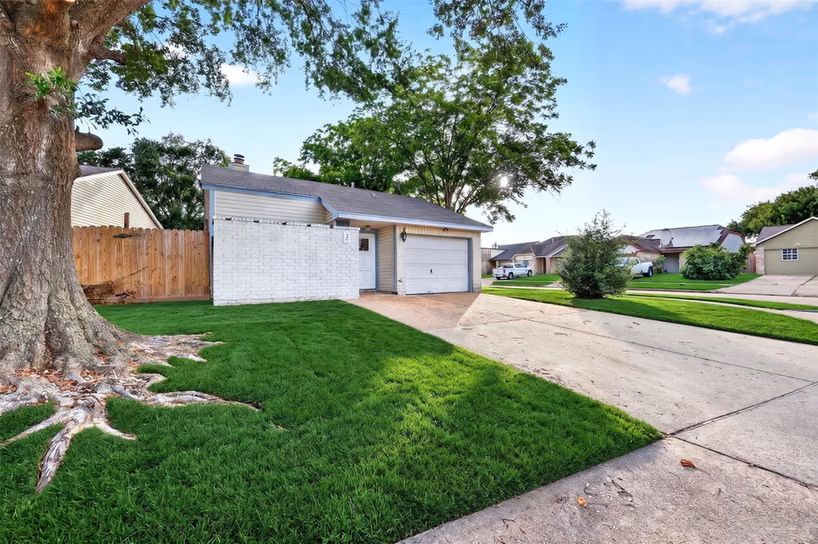 Photo 4 of 19963 Sutton Falls Drive, Cypress, TX