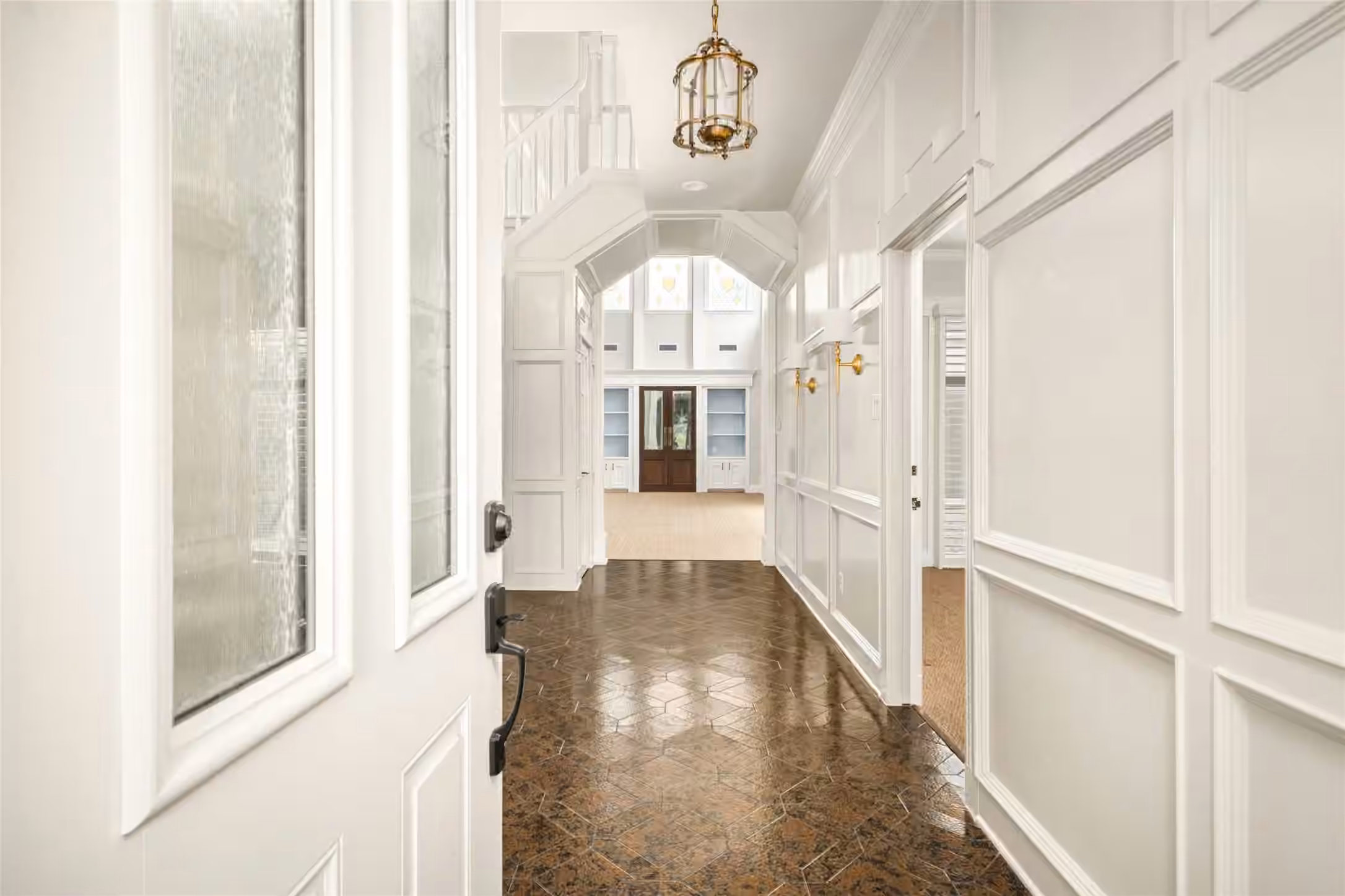 Photo 3 of 9338 Briar Forest Drive, Houston, TX