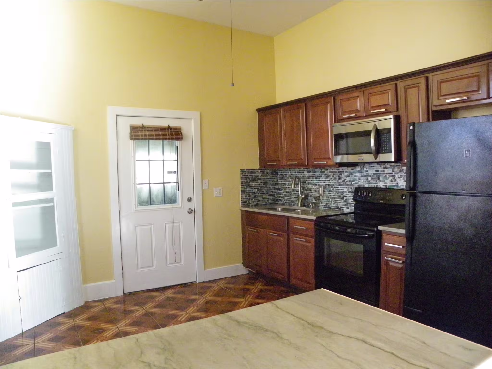 Photo 4 of 1106 40th Street, Galveston, TX