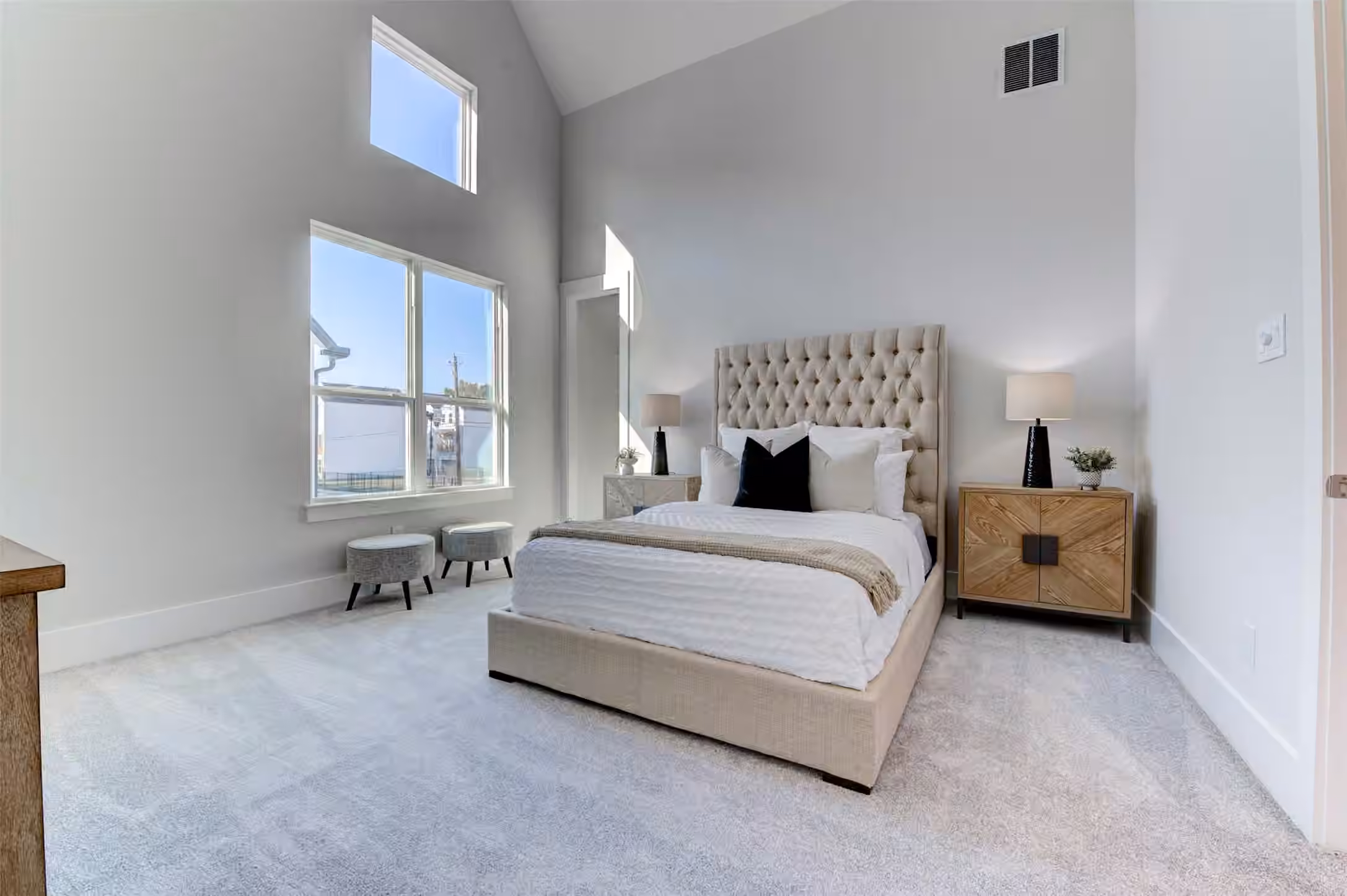 Photo 4 of 5132 Rosslyn Road, Houston, TX