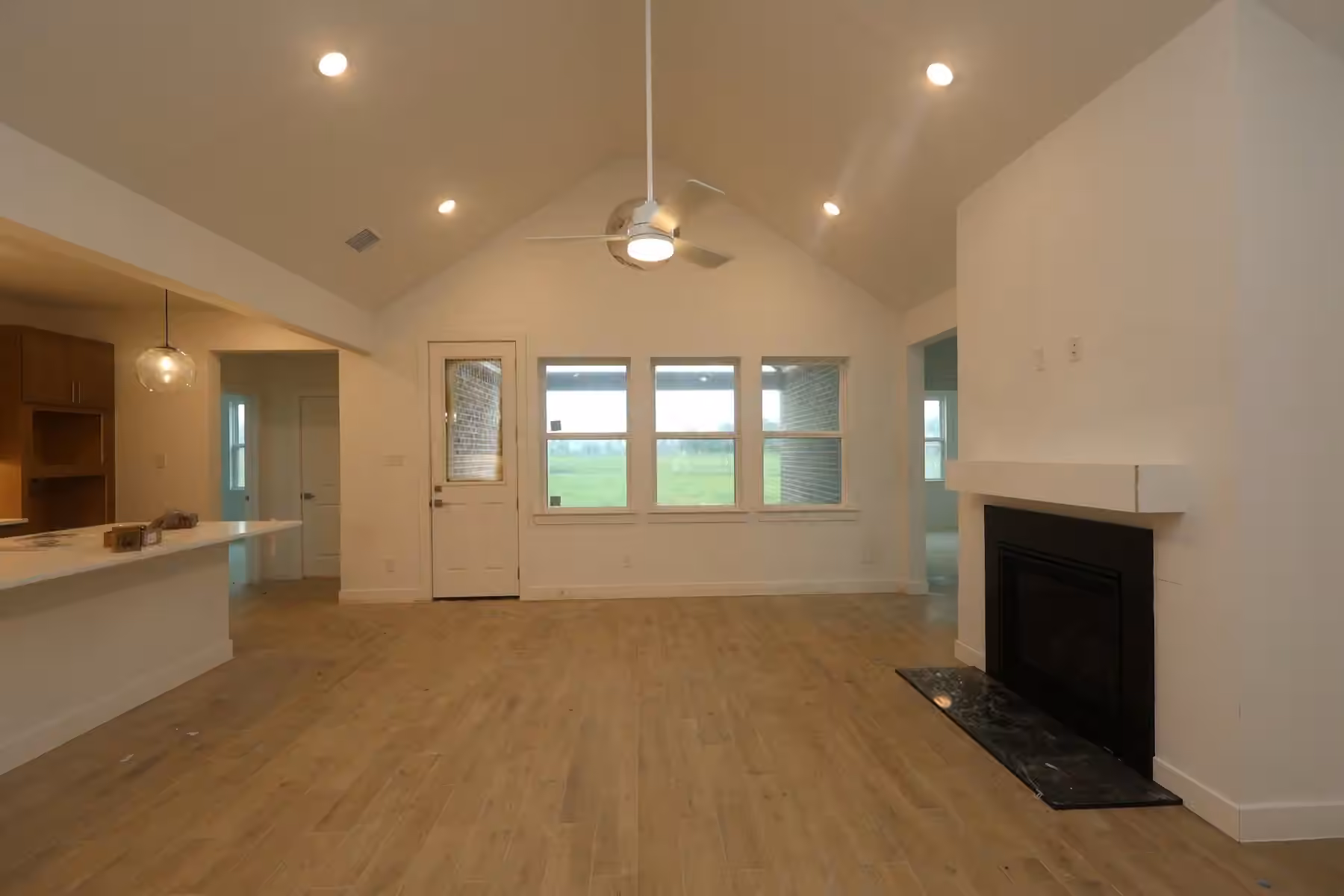 Photo 6 of 18623 Eastwood Ridge Court, Crosby, TX