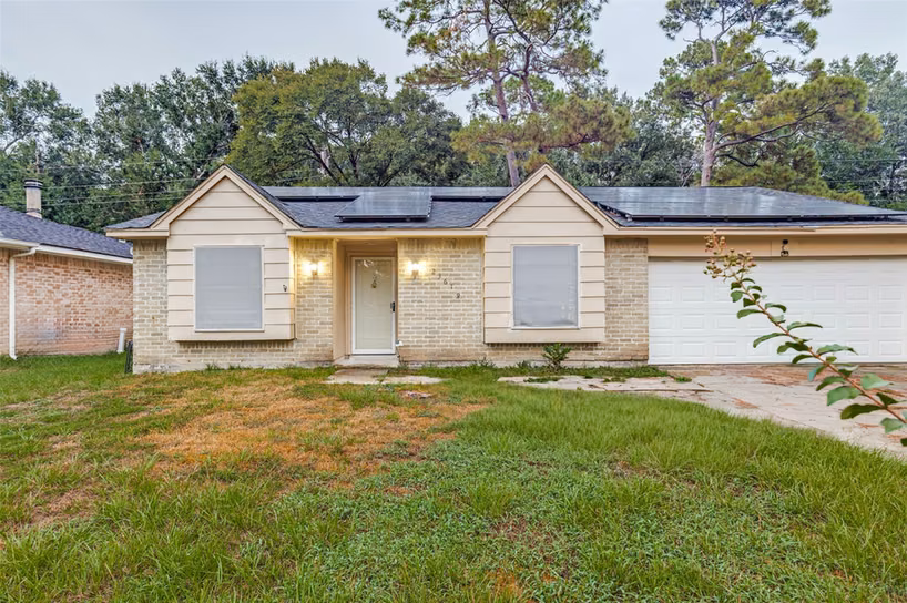 Photo 2 of 23618 Wintergate Drive, Spring, TX