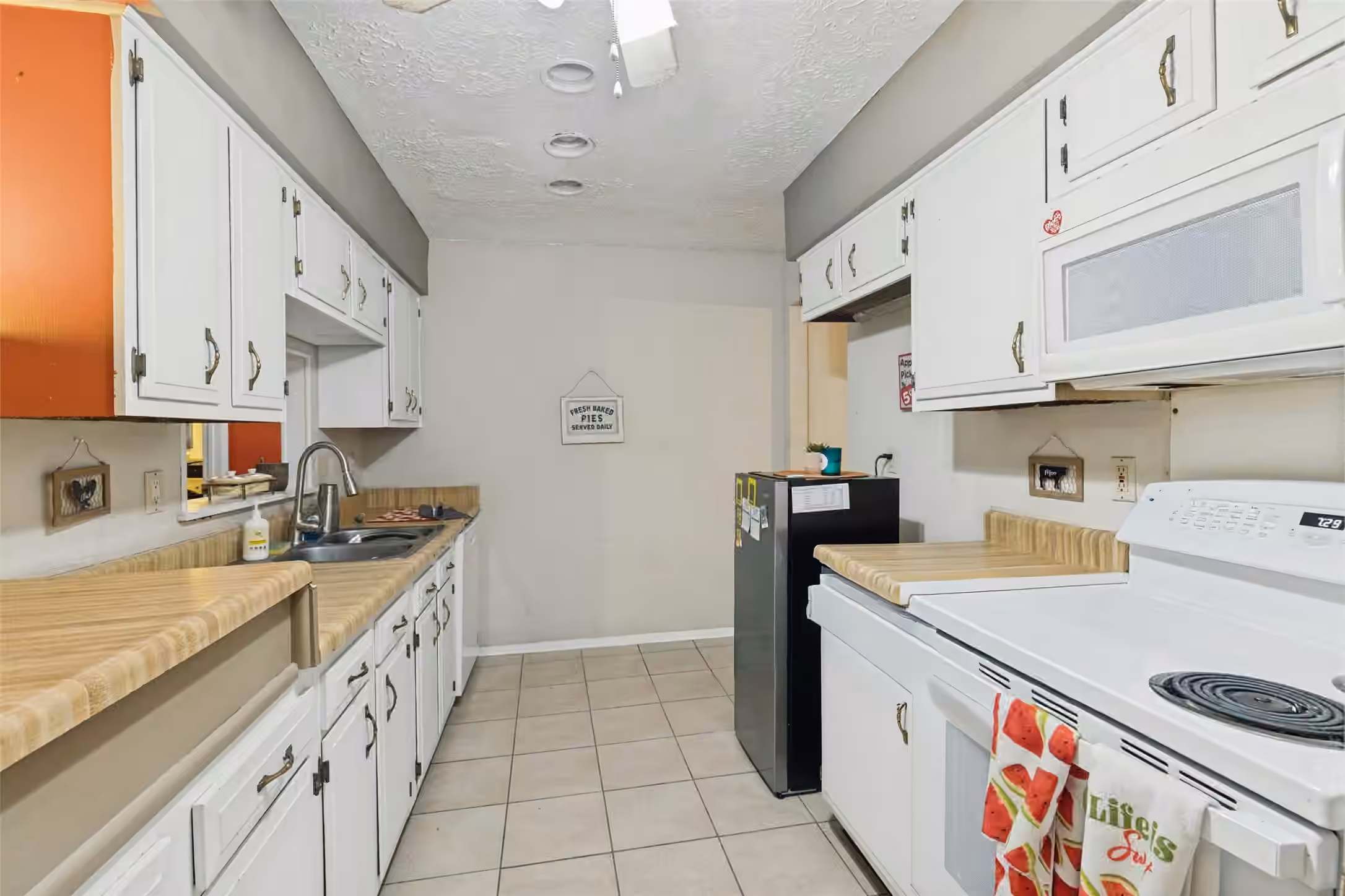 Photo 6 of 23618 Wintergate Drive, Spring, TX