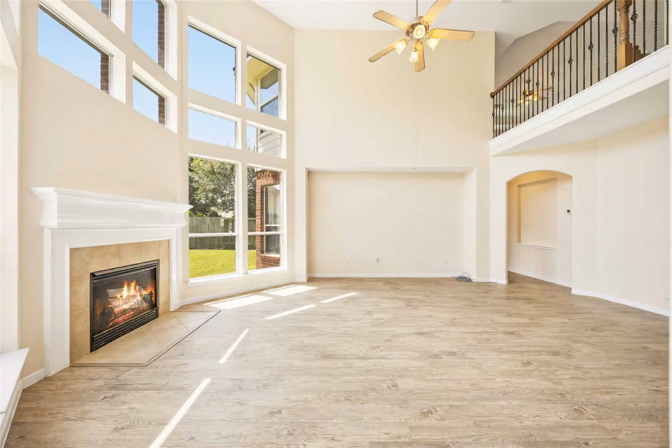 Photo 7 of 5727 Candlecreek Drive, Richmond, TX
