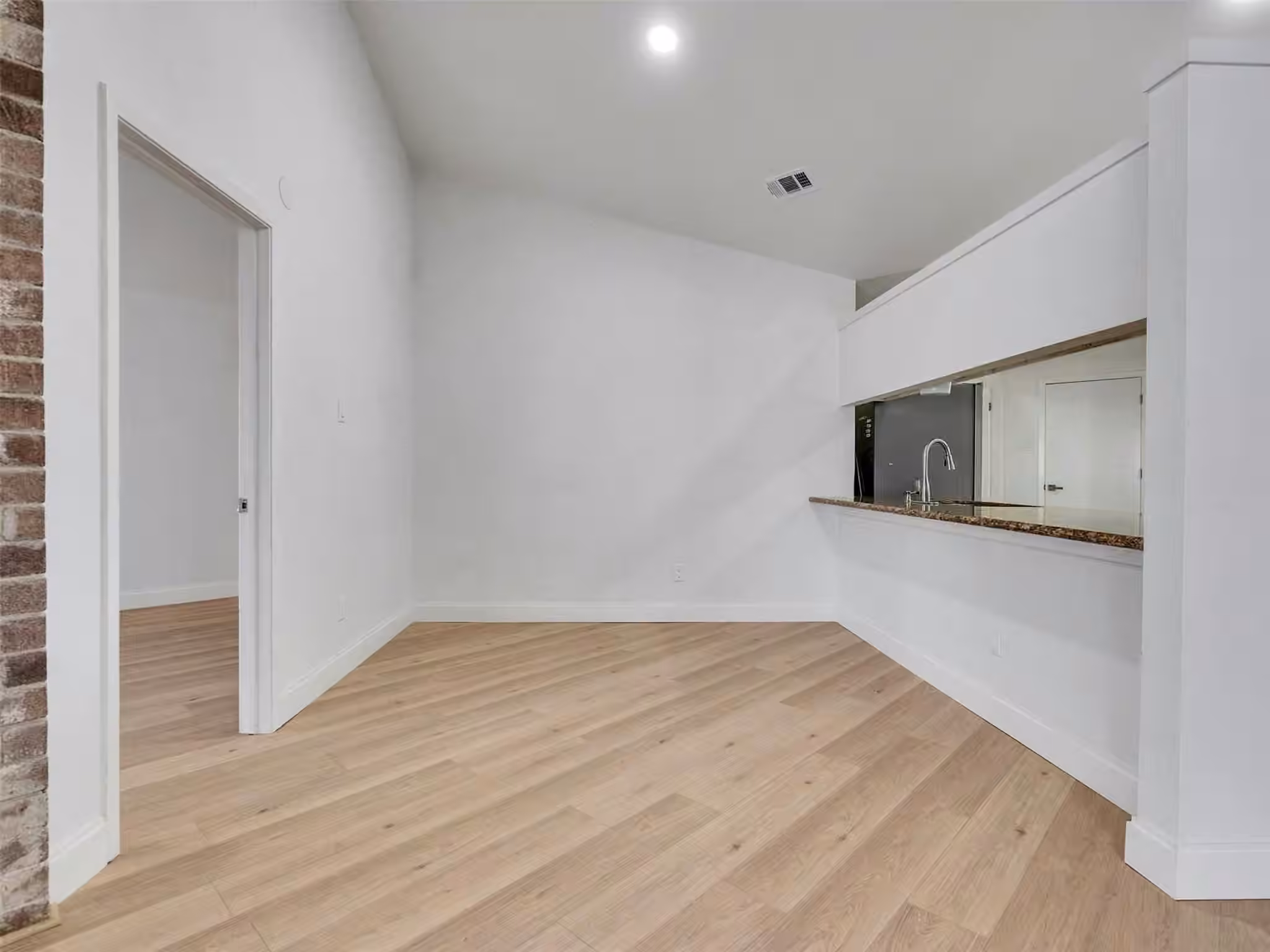 Photo 7 of 3206 Lindenfield Drive, Katy, TX