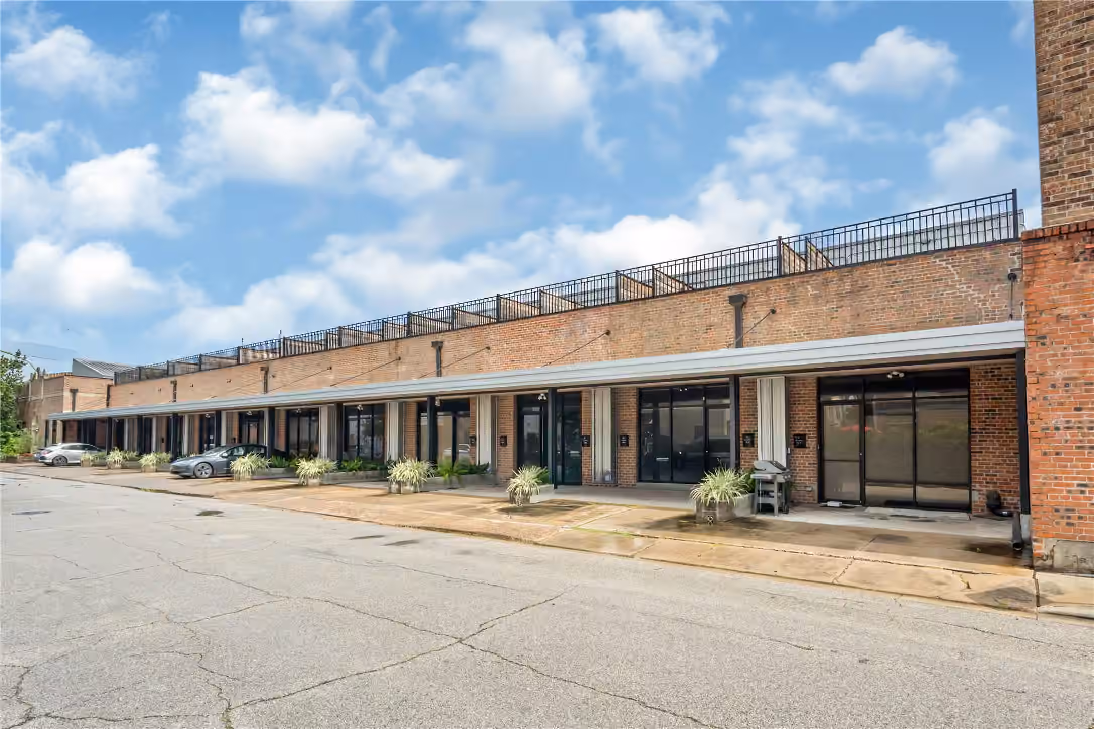 Photo 3 of 1601 W Webster Street 7, Houston, TX