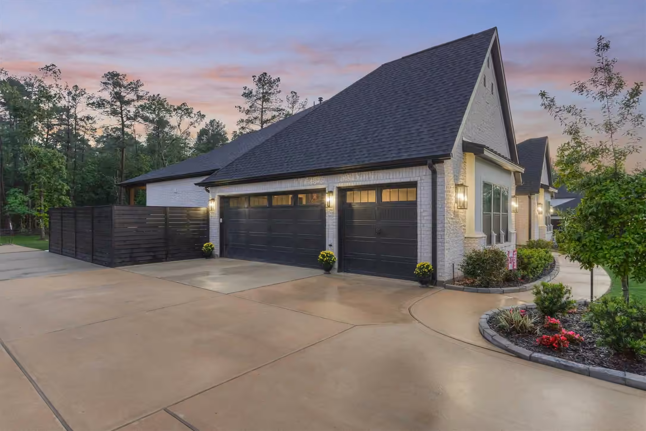 Photo 3 of 8220 Cavell Ct, Montgomery, TX