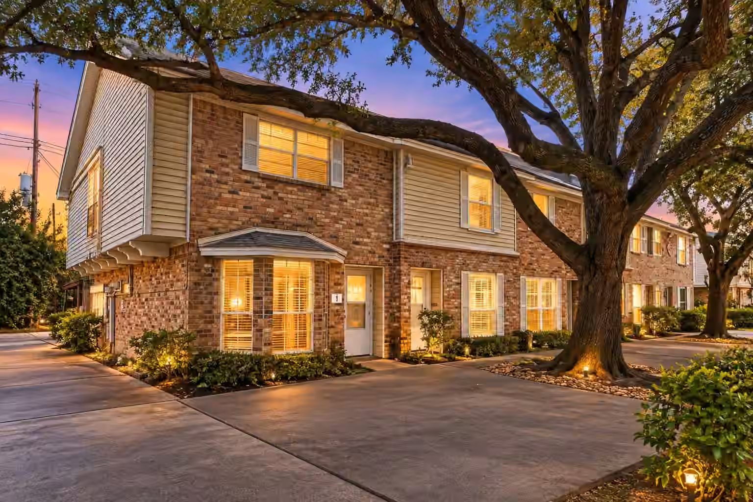 Photo of 10652 Hazelhurst Drive 29, Hockley, TX 77043