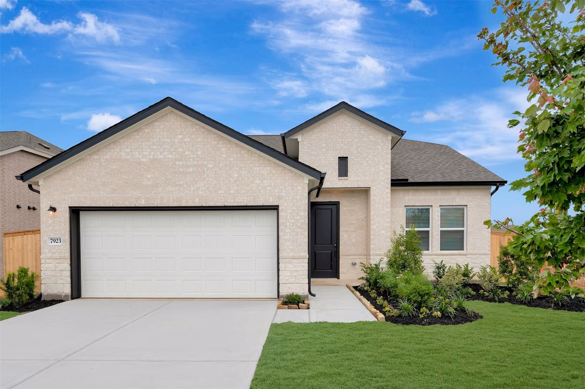 Photo of 7719 Jasper Meadows Way, Angleton, TX 77515