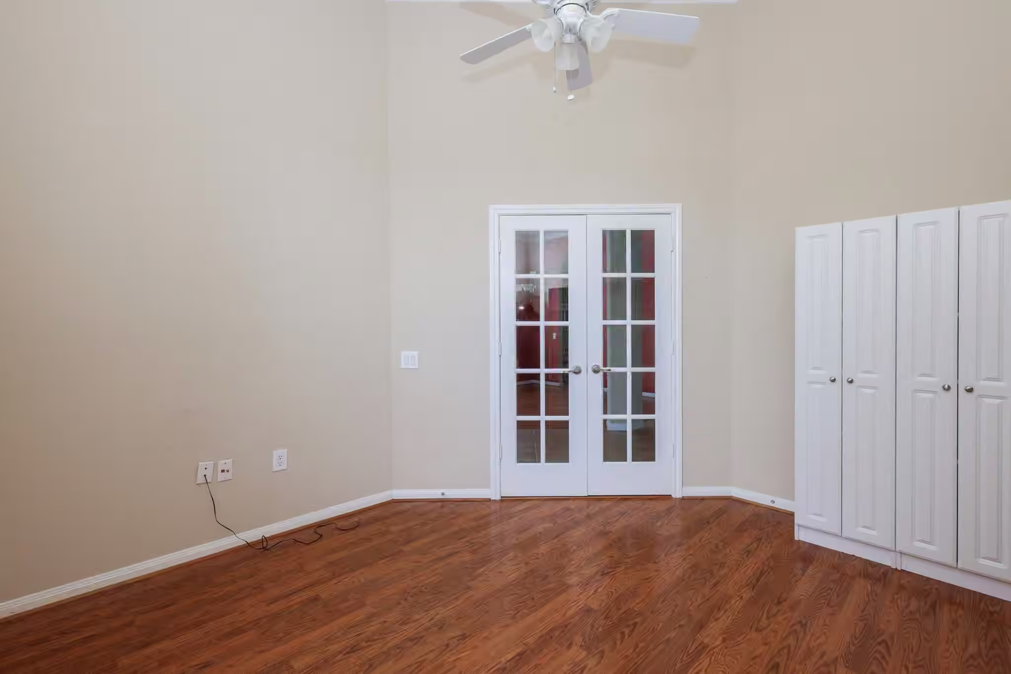 Photo 4 of 16523 Shimmering Lake Drive, Cypress, TX