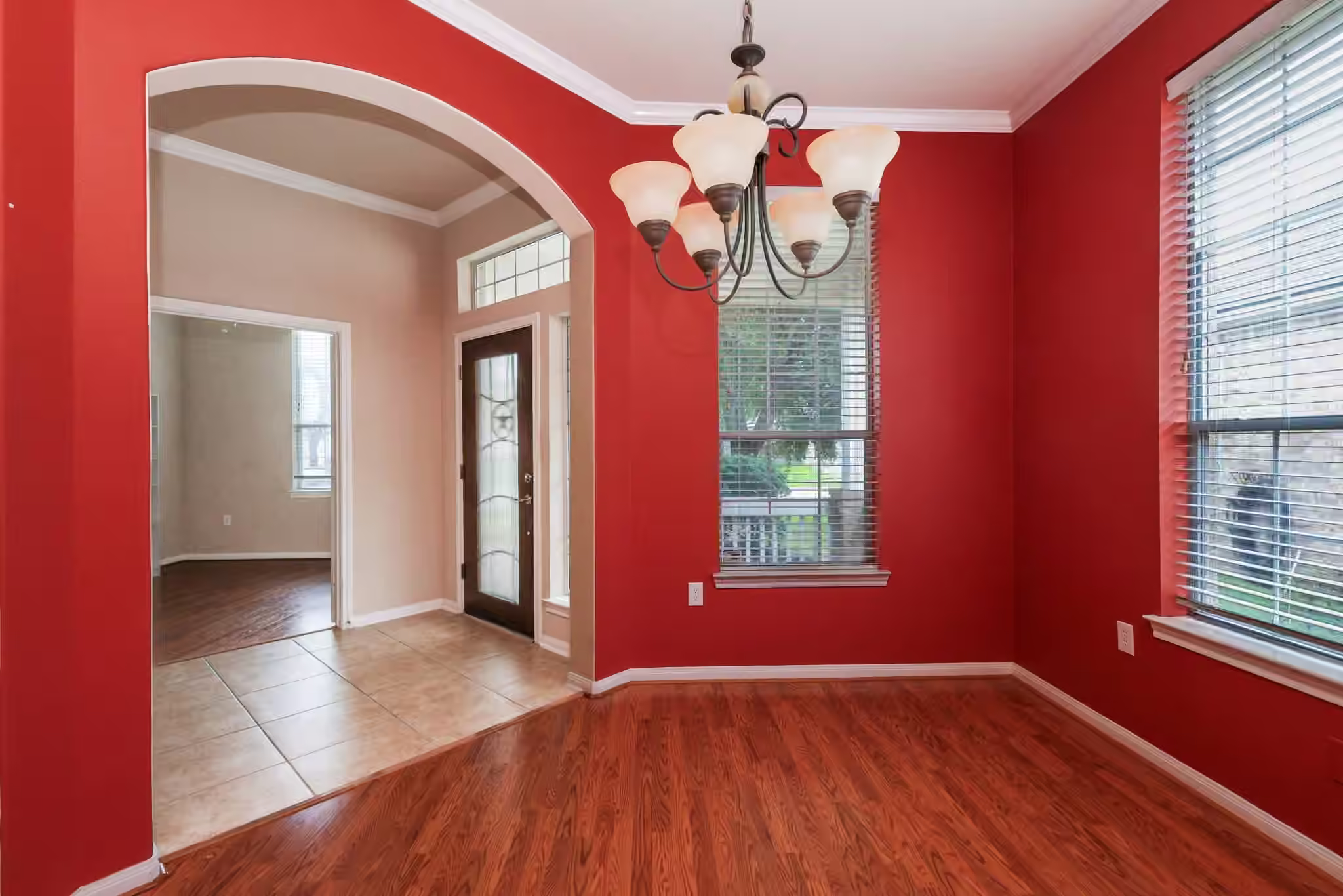 Photo 5 of 16523 Shimmering Lake Drive, Cypress, TX