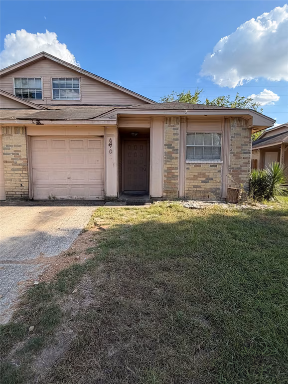 Photo of 6905 Greenyard Drive, Houston, TX
