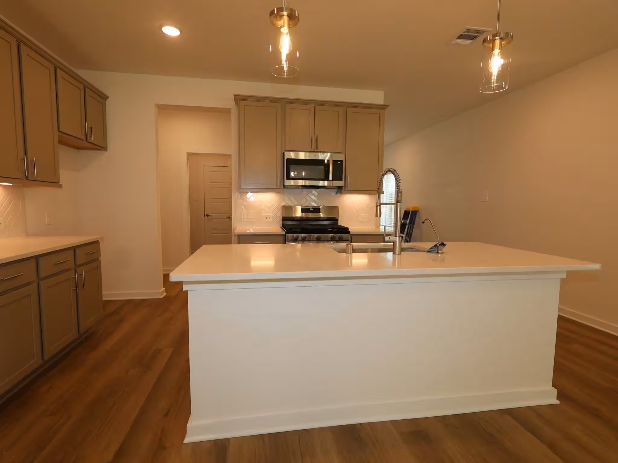 Photo 3 of 21430 Jacaranda Blossom Way, Tomball, TX