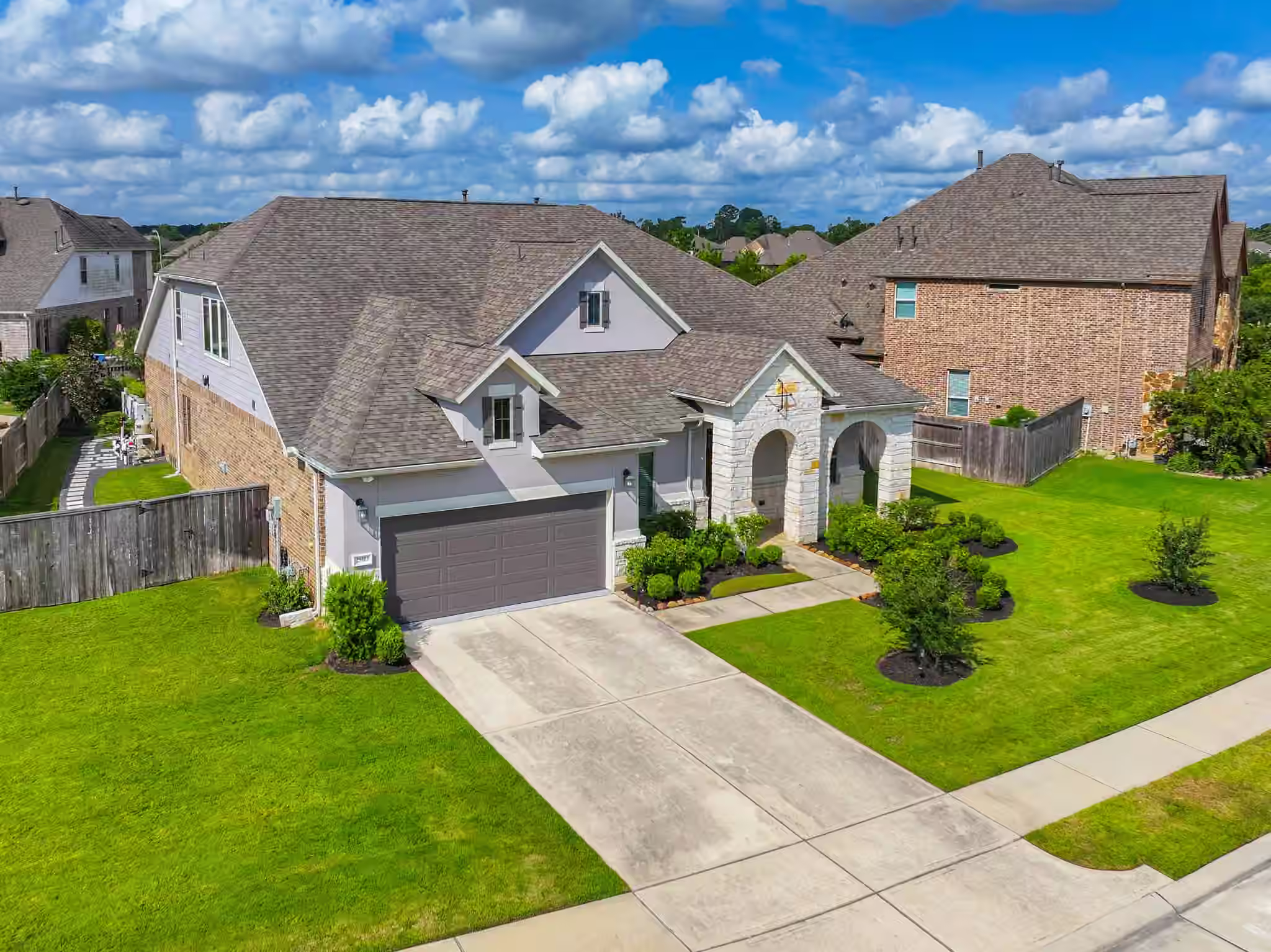 Photo of 25403 Angelwood Springs Lane, Tomball, TX 77375