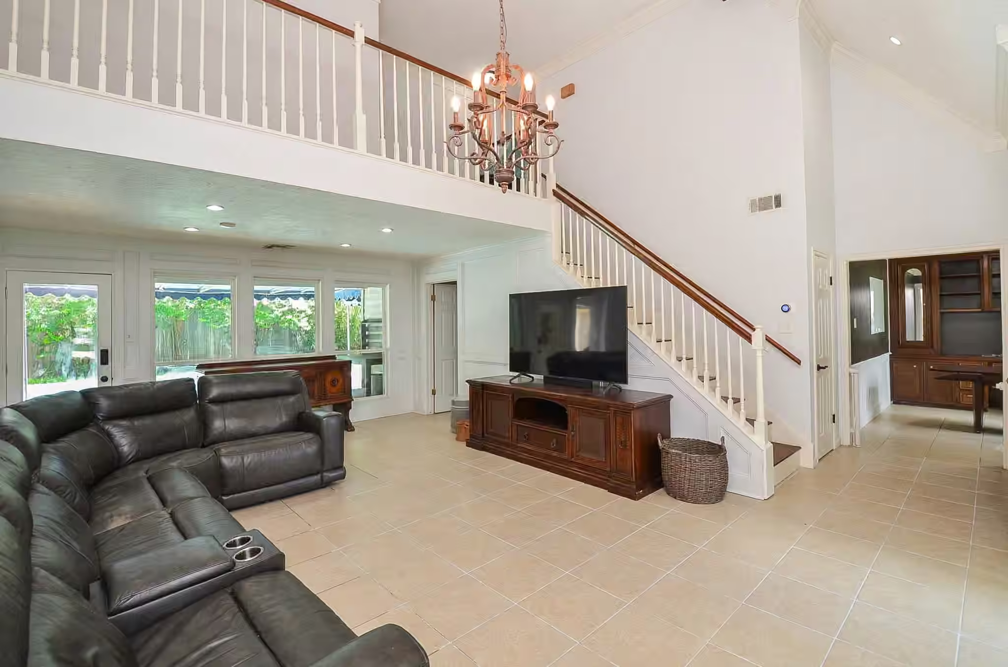 Photo 5 of 11302 Burgoyne Drive, Houston, TX