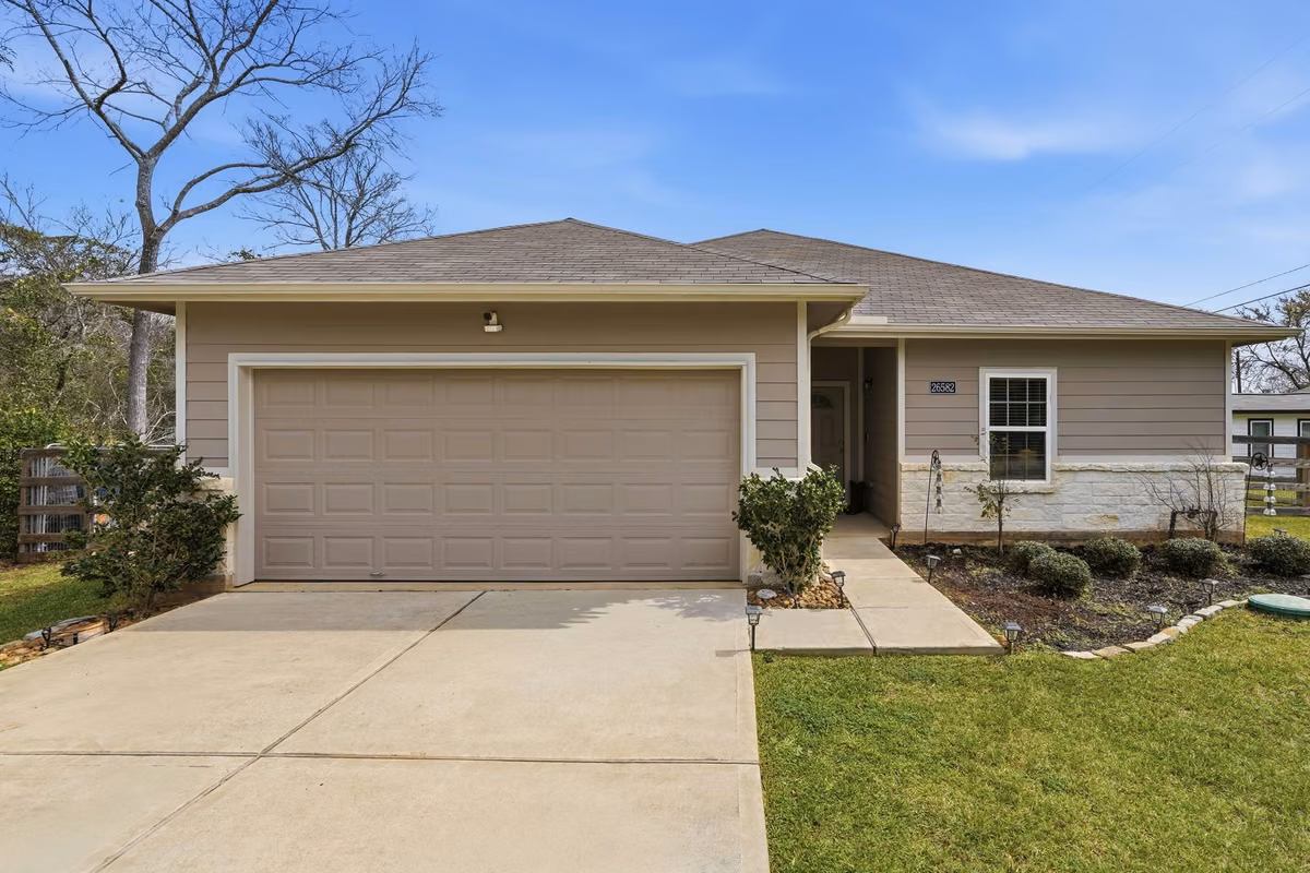 Photo of 26582 Armadillo Drive, Hempstead, TX 77445